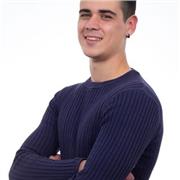 Soy un profesor paciente y que conecta muy bien con el alumnado.